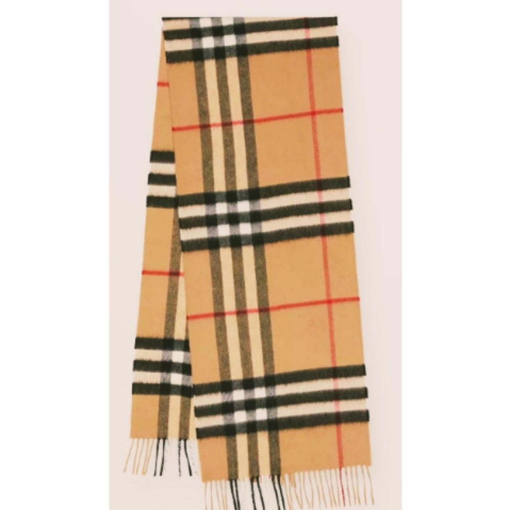 Iconic Check Scarf - Picture 3 of 5